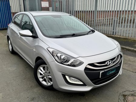 HYUNDAI I30 1.6 CRDi Active Auto Euro 5 5dr