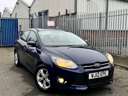 FORD FOCUS 1.6 Zetec Euro 5 5dr